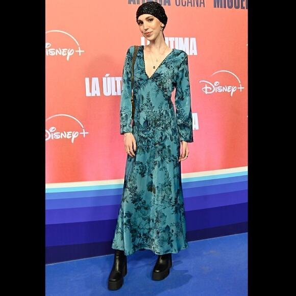 ZARA V-Neck Midi Dress NWT - Picture 11 of 16